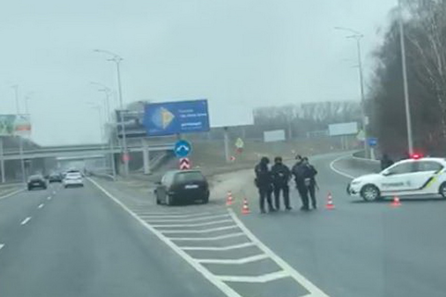 Блокпосты и пробки. Житель Гагаузии показал, что происходит в Киеве
