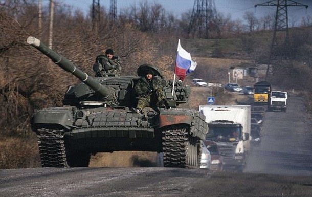 Колонна российских танков двинулась в сторону Киева, сообщают украинские СМИ