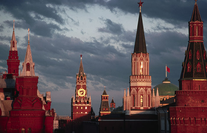 Кремль принял к сведению готовность Украины обсуждать нейтральный статус