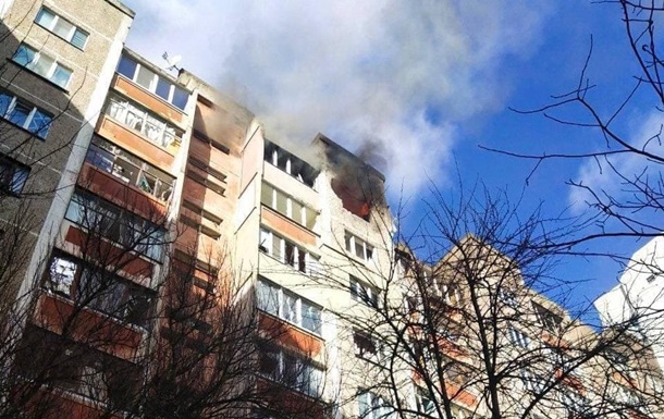 В Чернигове под обстрел попал жилой дом