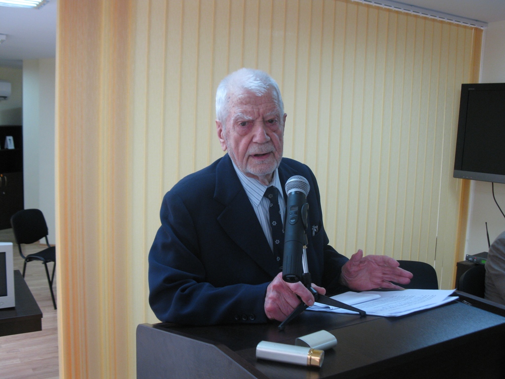 Легендарный гагауз. К 100-летию адмирала Добрева
