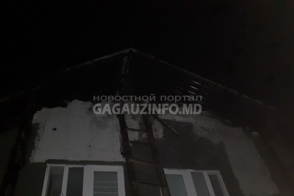 Пожар в Чадыр-Лунге: сгорела кровля частного дома