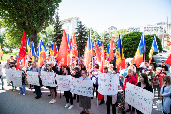 ПСРМ протестовали у Министерства сельского хозяйства: «Мы выдвинем вотум недоверия»