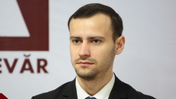 Лидер платформы DA: Нельзя сваливать все неудачи на прошлое, войну или Путина