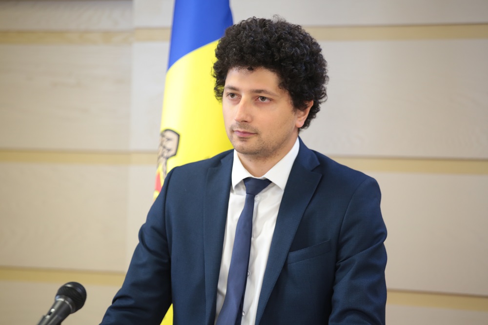 Депутат PAS подтвердил дефицит дизеля и назвал причины кризиса