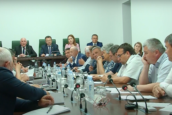 Счетная палата Молдовы выступила против полномочий Гагаузии