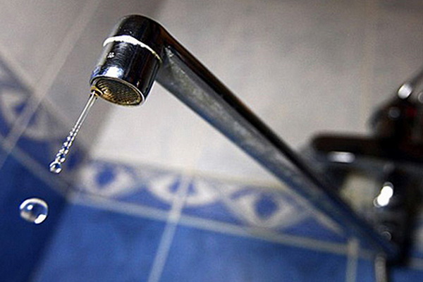 Дефицит воды в Комрате: воду в городе будут отключать