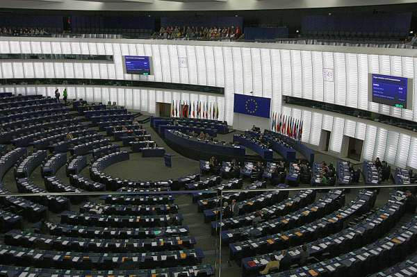 Европарламент принял резолюцию в поддержку предоставления Молдове статуса кандидата в ЕС