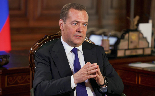 Медведев допустил присоединение Молдовы к ЕС через создание «новой Великой Румынии»
