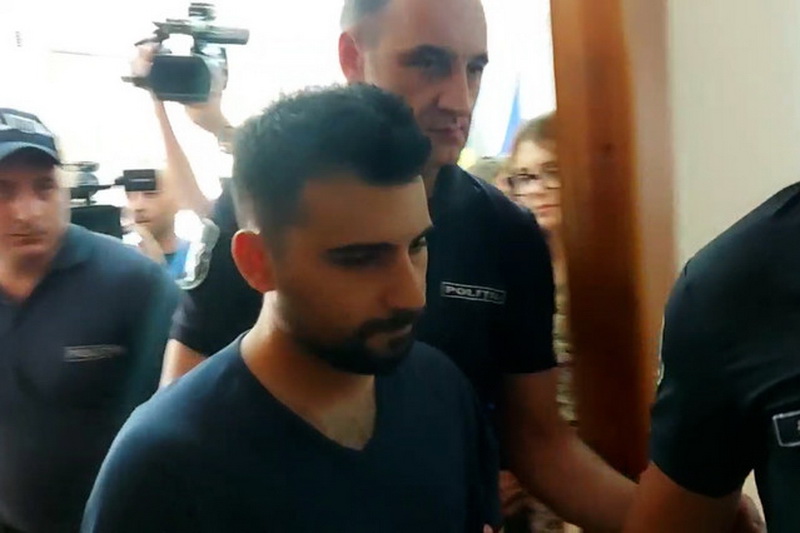 Выбросившего в окно родного ребенка жителя Кишинева отправили в тюрьму