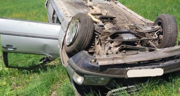 В Вулканештах пьяный водитель въехал в ограждение стадиона