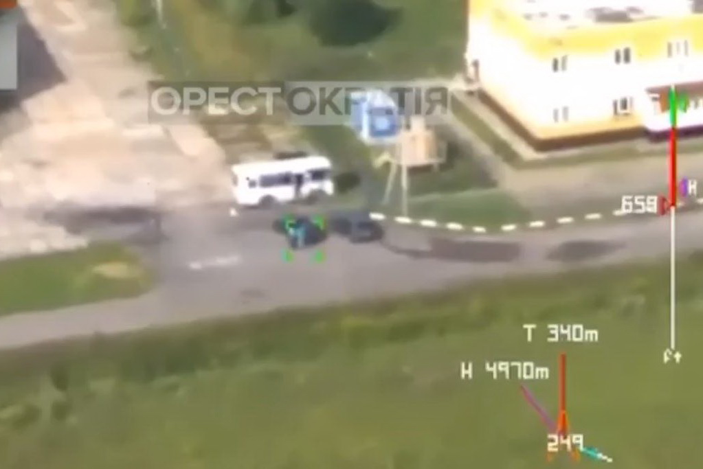 Сбросили снаряд на машину. Опубликовано видео атаки на таможню в России, где пострадал уроженец Гагаузии