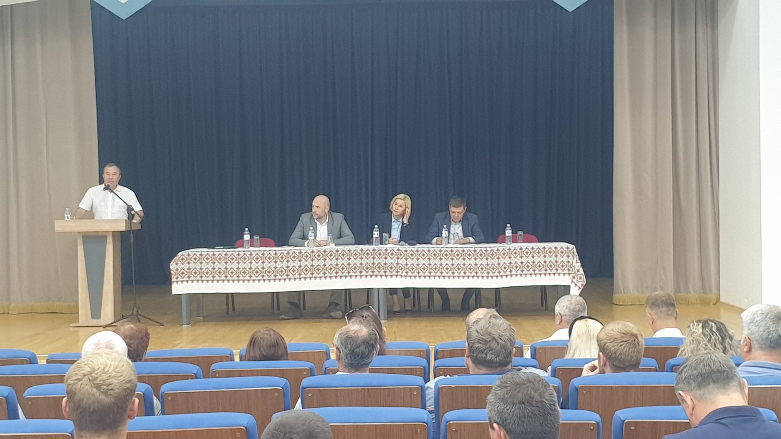 LIVE: Встреча министра сельского хозяйства с аграриями Гагаузии
