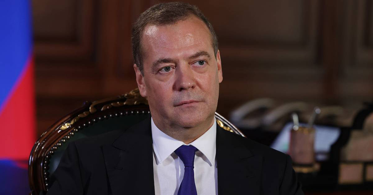 Медведев: Ответ России на удар Крымском мосту - прямое уничтожение террористов