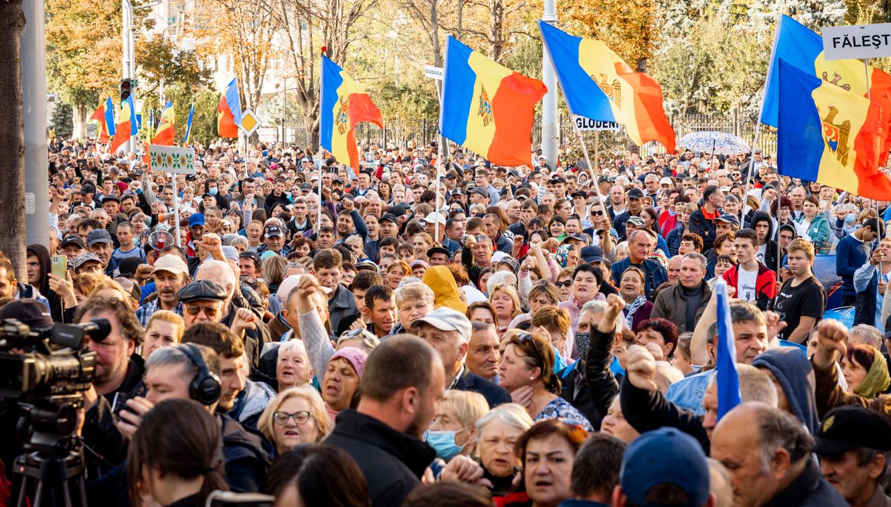 Ирина Влах: народ не получится «успокоить», если полиция получит дополнительные полномочия