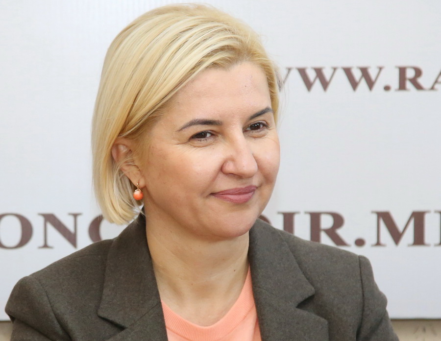 Ирина Влах на встрече с педагогами в Чадыр-Лунге: «Наш долг сделать систему образования способной противостоять кризисам»