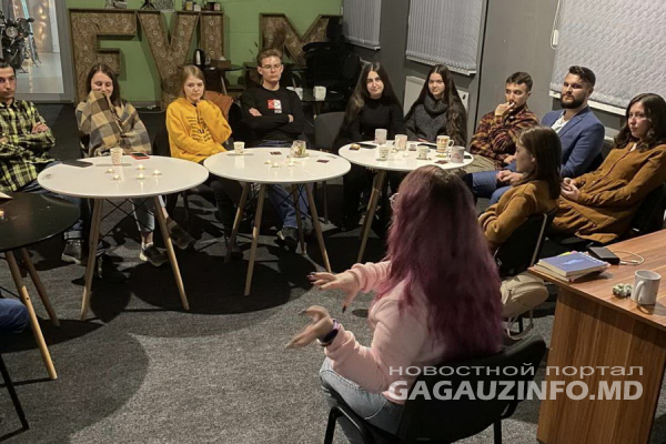 Молодёжь, которая читает? В Комрате заработал литературный клуб