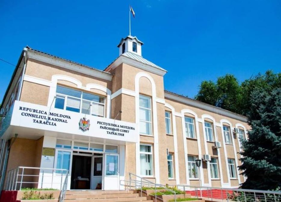 Администрация Тараклийского райсовета будет работать по новому графику из-за кризисной ситуации на рынке электроэнергии