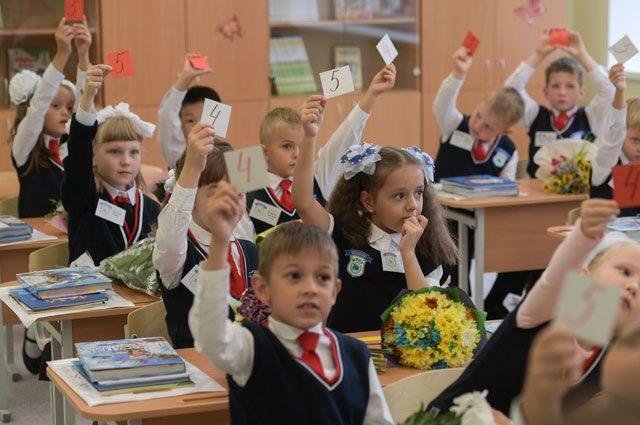 Реконструкции кровель, питание, гранты и выплаты детям: каким будет 2023 год для образования в Гагаузии
