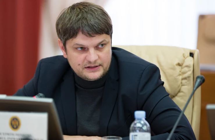Собирается ли Спыну уходить в отставку? Как ответил чиновник