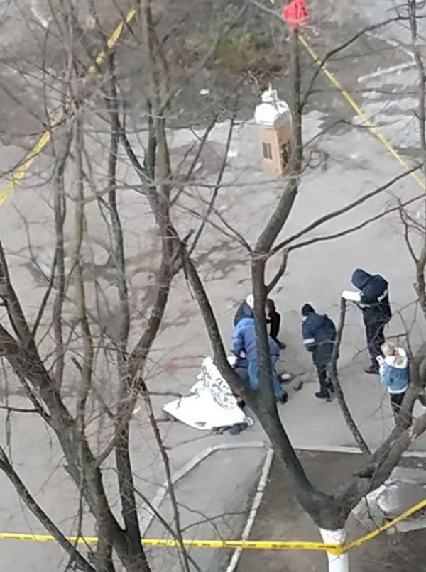 Трагедия в Кишиневе: из окна многоэтажки выбросился молодой человек