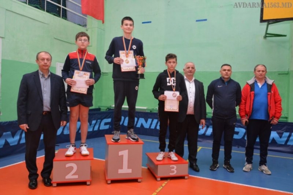 Лучших теннисистов Молдовы выявил республиканский турнир в Авдарме