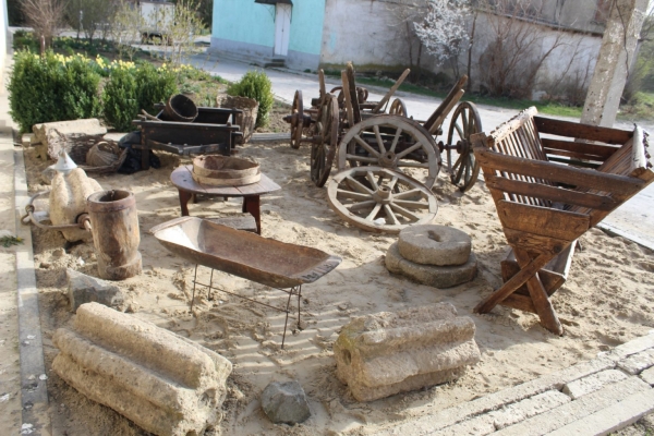 Музей под открытым небом. Выставка старинных предметов быта гагаузов открылась в Чишмикиойе
