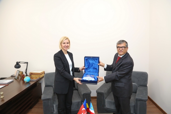 Башкан Гагаузии встретилась с назначенным консулом Турции в Комрате