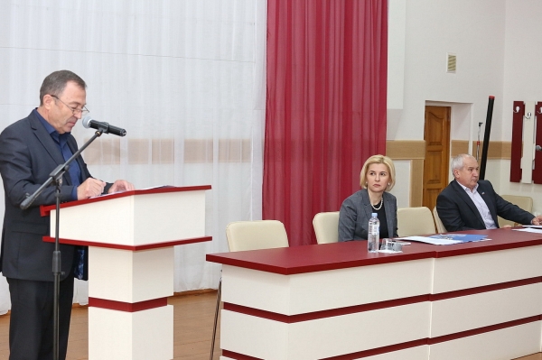 Заседание Исполкома Гагаузии прошло с соблюдением социальной дистанции 