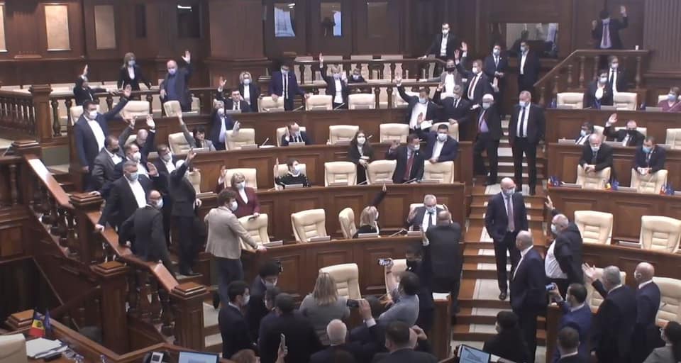 Башкан призвала парламентариев объединиться при рассмотрении «гагаузских законов» во втором чтении