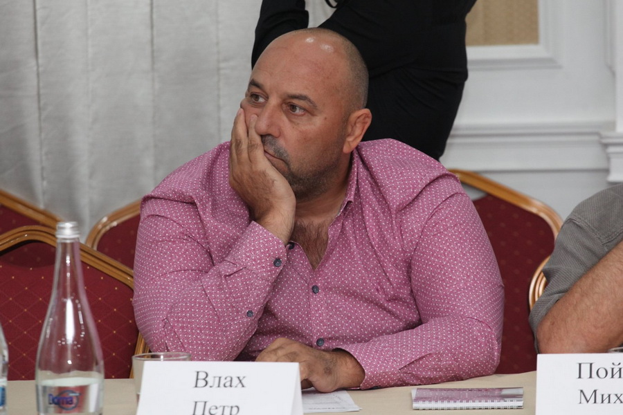 «Избиратели могут посмеяться»: Петр Влах о предвыборных обещаниях кандидатов в НСГ