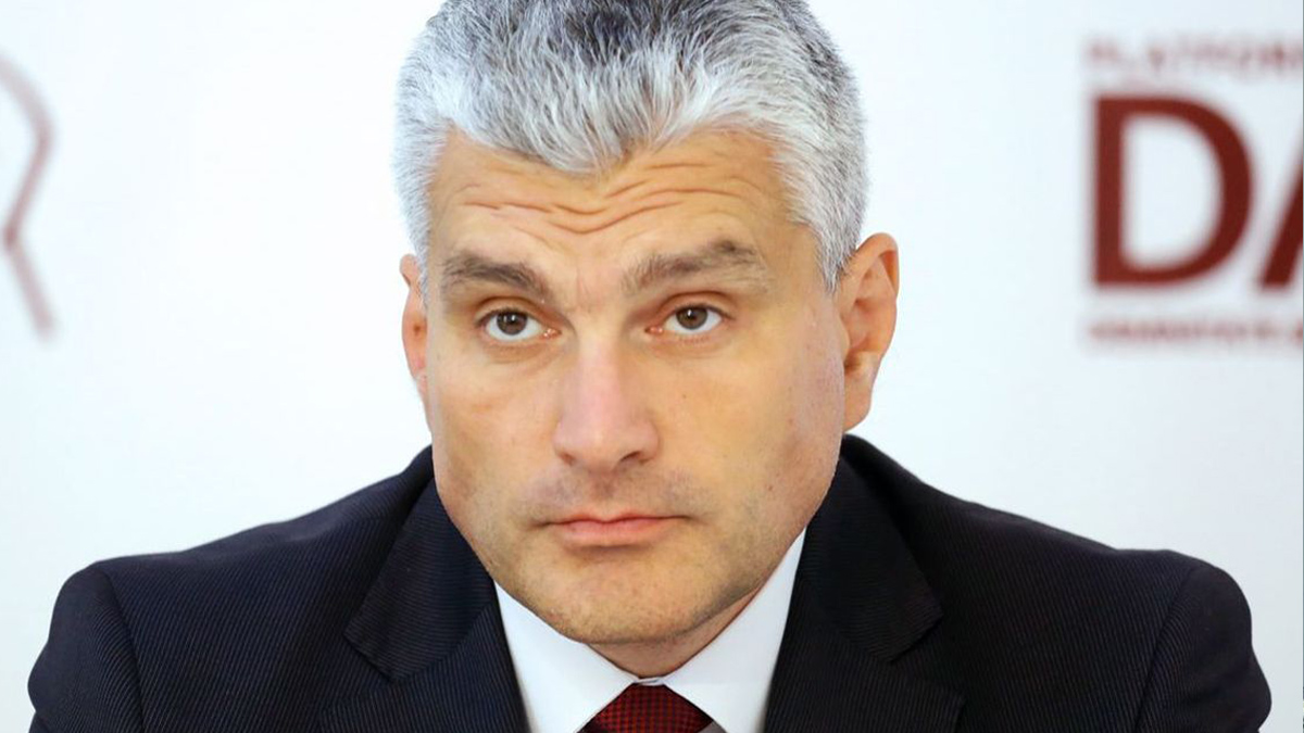Слусарь о «неорганизованной вакцинации»: мы потеряли 4 месяца, кто ответит за смерти?