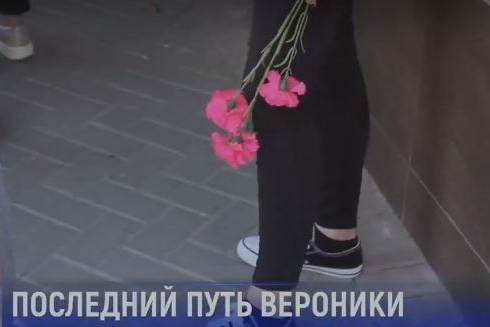 «Довели ее». Родные о самоубийстве кишиневского блогера
