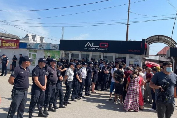В Атаках объявили чрезвычайное положение на две недели