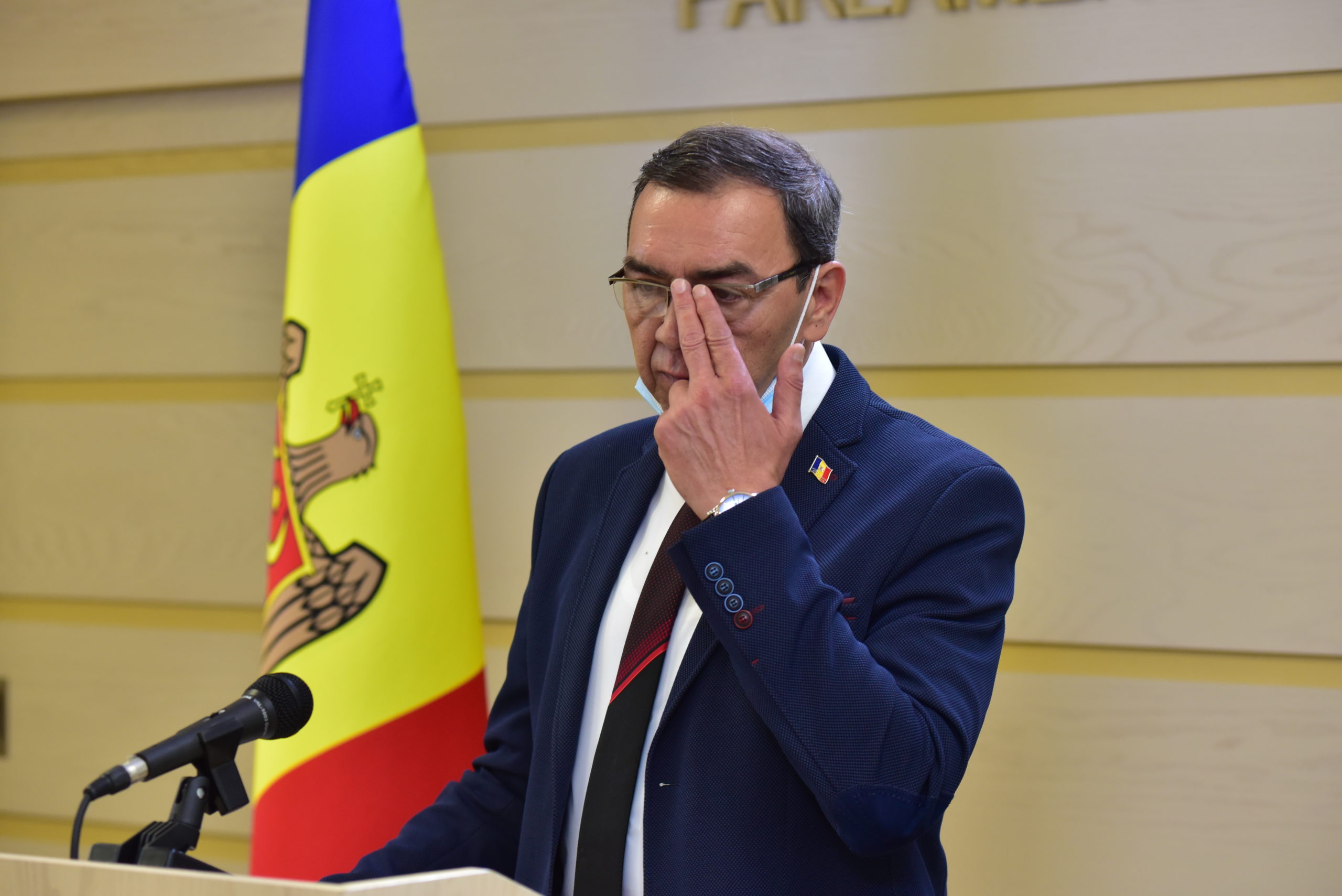 Правительство отозвало Головатюка с должности посла Молдовы в России