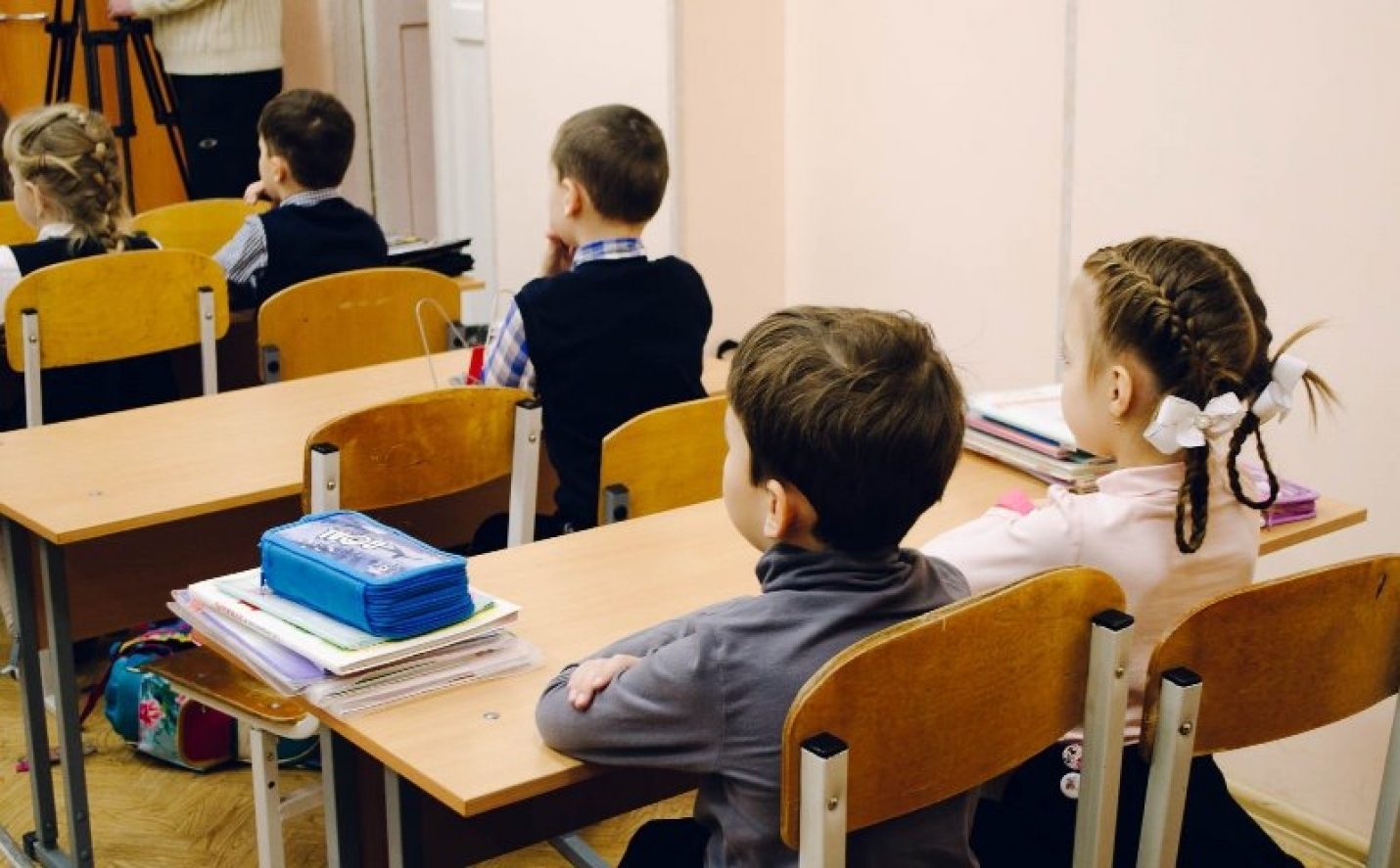 Сколько учеников и учителей заболело Covid-19 в новом учебном году: ответ управления образования