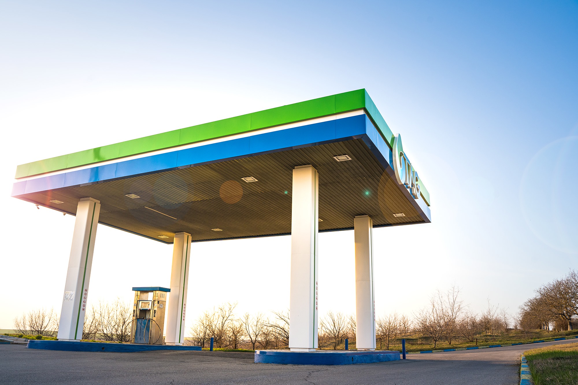 Газовые заправки в Молдове поднимают цену на сжатый газ метан