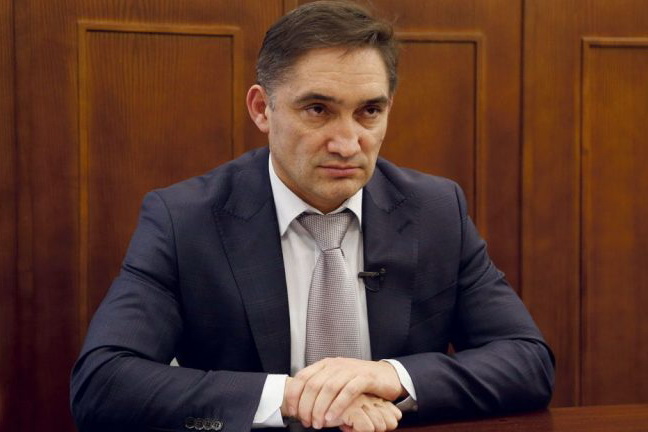 Застопорилась, даже не успев начаться. Почему к оценке деятельности Александра Стояногло так и не приступили