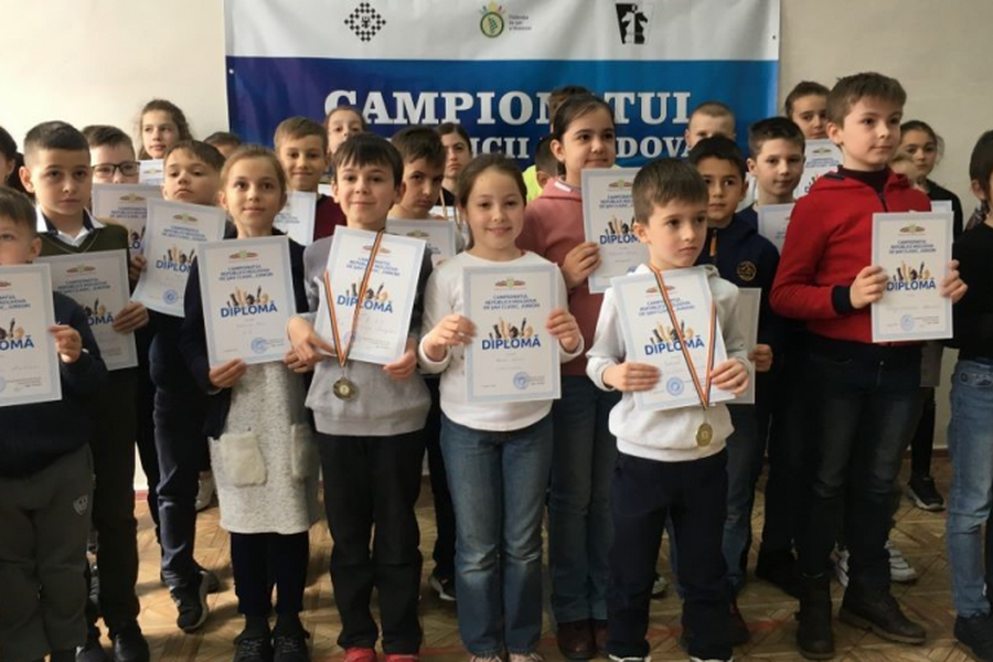 Чемпионат Молдовы по шахматам – юные жители Комрата заняли первые места