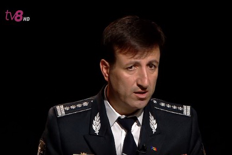 В МВД объяснили, откуда у молодых полицейских люксовые авто: «Помогли родители»