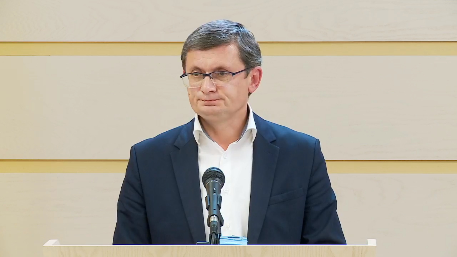 Гросу о закупке электроэнергии в Украине: Лучше пусть наши деньги идут им