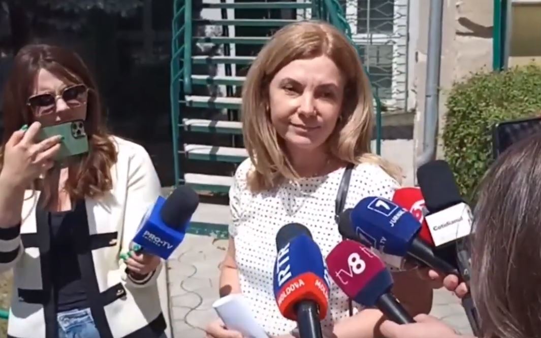 Прокуроры запретили Галине Додон покидать страну в течение 2 месяцев